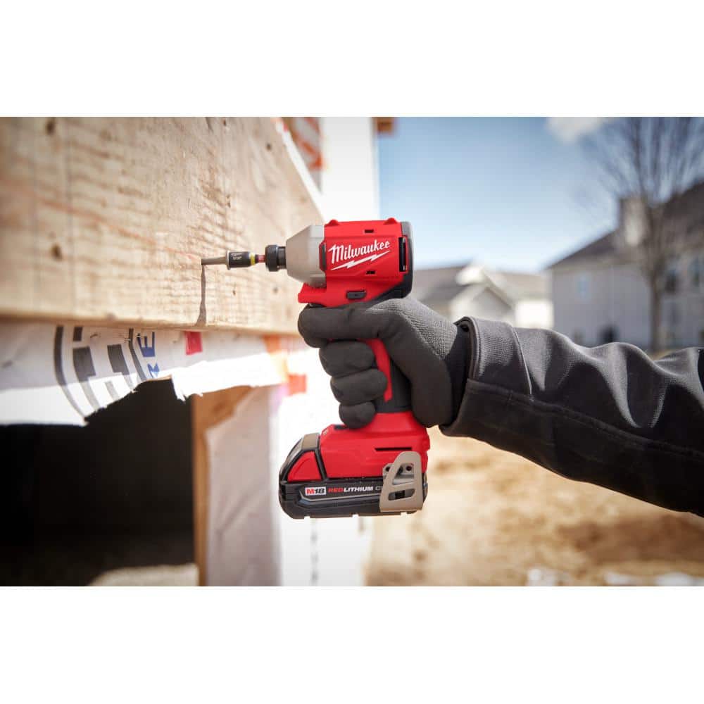 Combo Kit Milwaukee 4Pack Inalámbrico M18 18-Volt Lithium-Ion